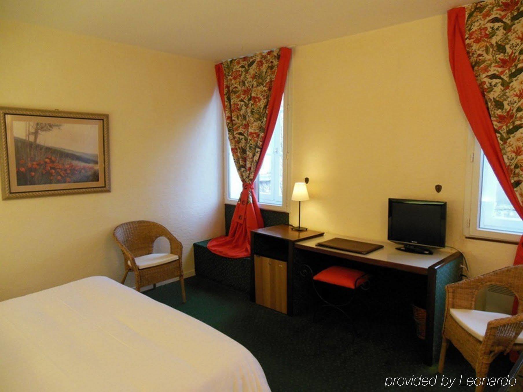 Hotel Les Ursulines Отен Екстер'єр фото